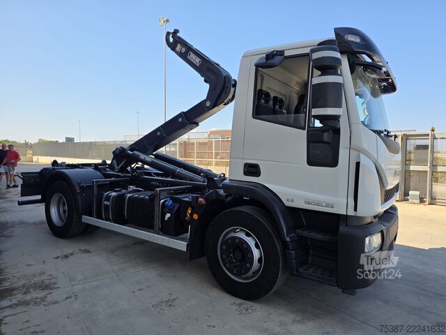 șasiu de camion Iveco 180E25K