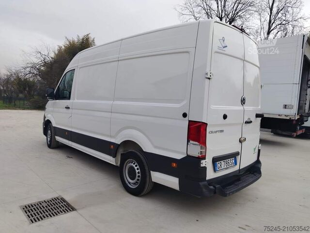 κλειστό βαν volkswagen CRAFTER 30 2.0 TDI 150 CV PMTA