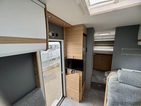 Semi-integrated camper Dethleffs Just 90 T 7052 EB Multimedia/Sat/TV