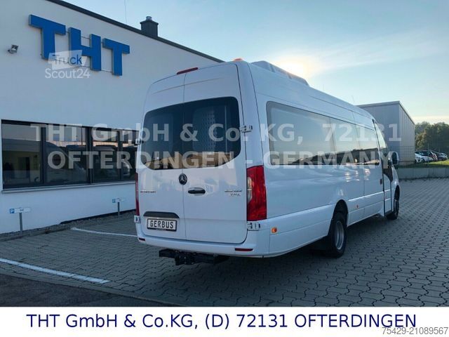 Stadtbus MERCEDES-BENZ 517 CDI,23+1+7 +ROLLSTUHLRAMPE