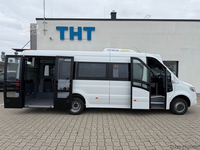 Stadtbus MERCEDES-BENZ 519 CDI CITY Heckniederflur , 33 Personen