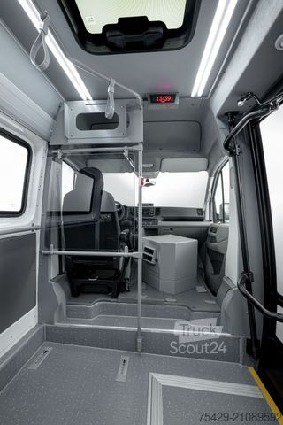 Kleinbus VOLKSWAGEN CRAFTER Bürgerbus, Niederflur 9-Sitzer