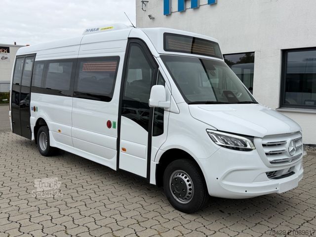 Stadsbus MERCEDES-BENZ 519 CDI CITY Heckniederflur , 33 Personen