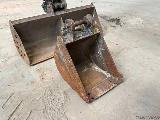  JCB 16 C-1