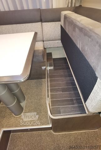 Alkoven Wohnmobil PHOENIX Top-Alkoven 8400 BMQRSL M25