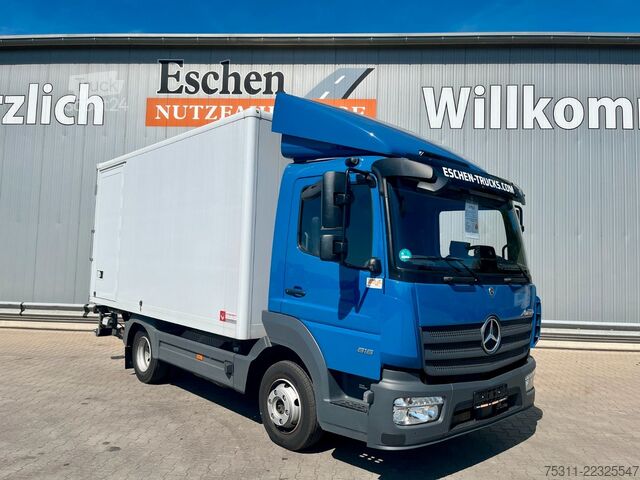 Furgons ar kasti MERCEDES-BENZ Atego 818 4,35mKoffer*LBW+Tür*3Sitze*AC*Automati
