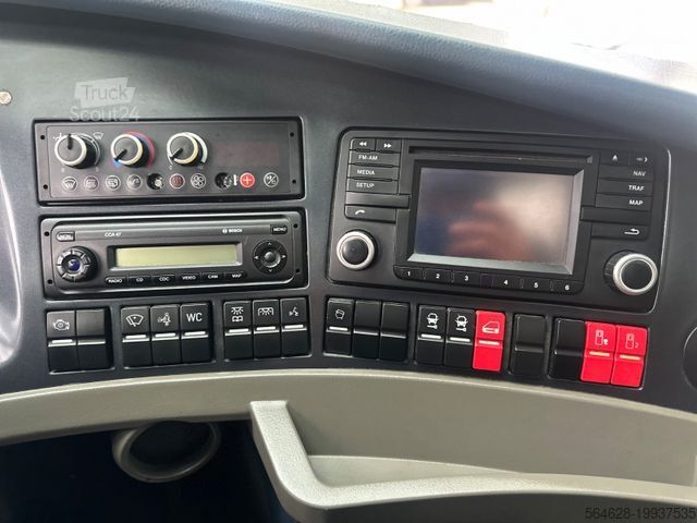 Távolsági autóbusz NEOPLAN CITYLINER P14