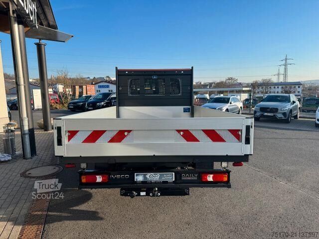 Furgone a pianale doppia cabina Iveco 35S21 HA8 3.0L *R4.100mm*Automatik*AHK*LED*Luft*