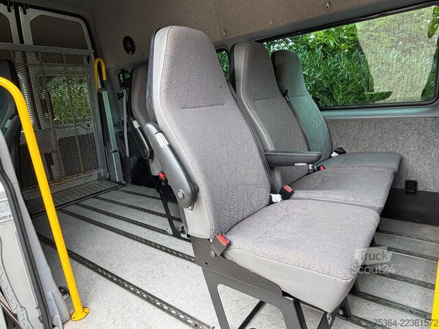 Minibüs FORD Transit 2.0 TdCi 74 Kw L2H3 9 Sitze+Lift+Klima