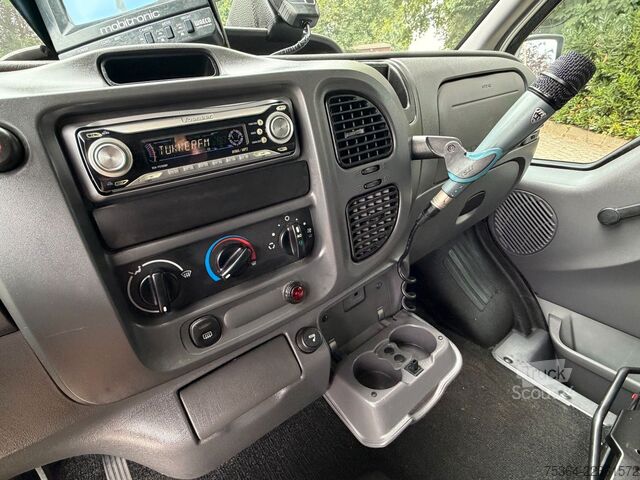 Minibüs FORD Transit 2.0 TdCi 74 Kw L2H3 9 Sitze+Lift+Klima