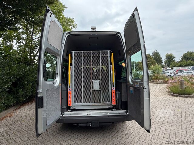 Minibüs FORD Transit 2.0 TdCi 74 Kw L2H3 9 Sitze+Lift+Klima