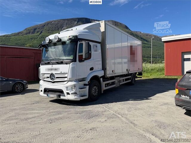  Mercedes-Benz Actros 1835L 4x2 box truck w/ ADR rigged, new clut