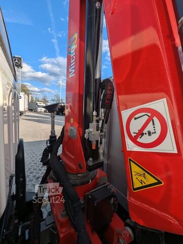 Vrachtwagen met kraanopbouw Fuso Canter 9C18 Fassi M40 Pritsche 4,5 m