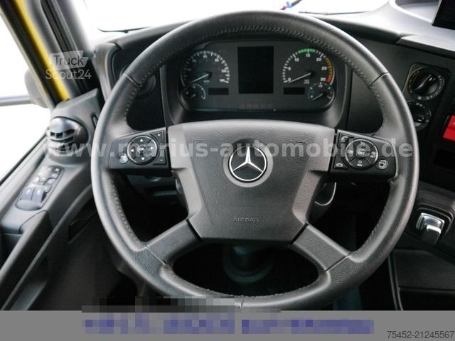 Car carrier van MERCEDES-BENZ Atego 818  Abschleppwagen / Klima / Tempomat