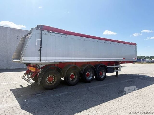Benne CMT Tipper / Alukastenmulde Kipper