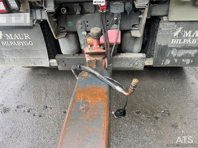 Remorcă cu trei axe Maur – necesită reparații Maur Triple-Axle Trailer – Needs Repair