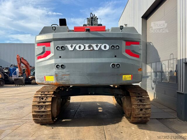 Goseniški bager Volvo EC750EL