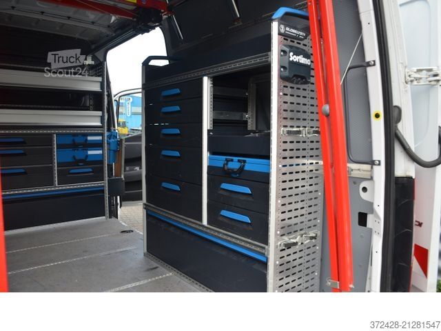 High top van MERCEDES-BENZ Sprinter 314 CDI SPS-Kran Sortimo . LED+