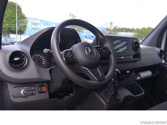 High top van MERCEDES-BENZ Sprinter 314 CDI SPS-Kran Sortimo . LED+