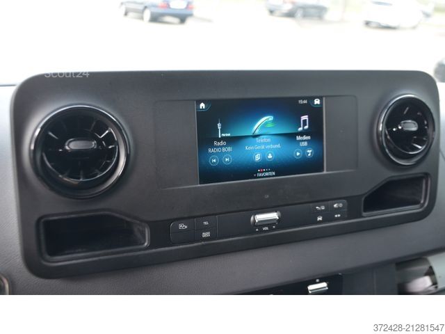 High top van MERCEDES-BENZ Sprinter 314 CDI SPS-Kran Sortimo . LED+