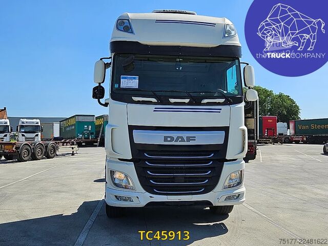Châssis avec cabine DAF XF 440