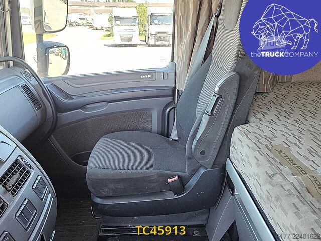 Châssis avec cabine DAF XF 440