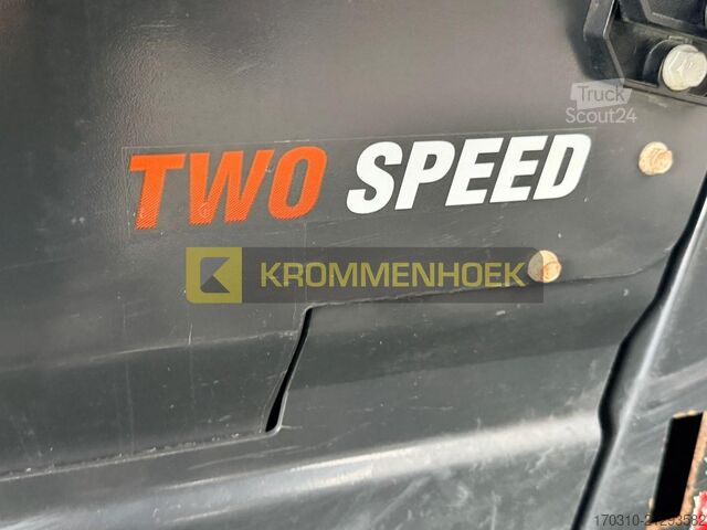 Crawler loader Bobcat T 76 + Laser Grader 244 cm