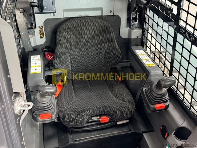 гусеничний навантажувач Bobcat T 76 + Laser Grader 244 cm