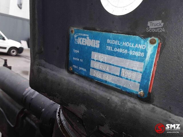 Tipper avec grue Renault G 210