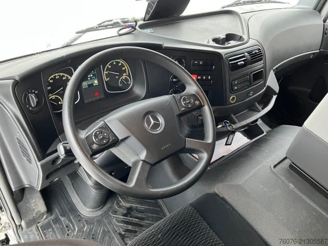 Dėžinis sunkvežimis MERCEDES-BENZ Atego 1530 L 7.3m Koffer LBW 1.5t 2 Betten AHK