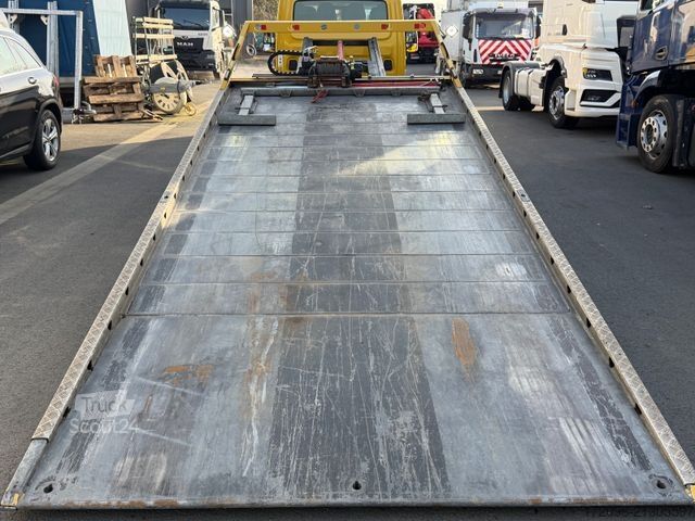 Carro attrezzi IVECO Daily 70c18 Schiebeplateau, Winde, Full COC!