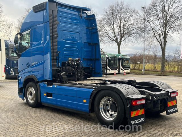 Standardni tegljač VOLVO FH 500 Globetrotter XL/I-ParkCool/ACC/Alcoa/Euro