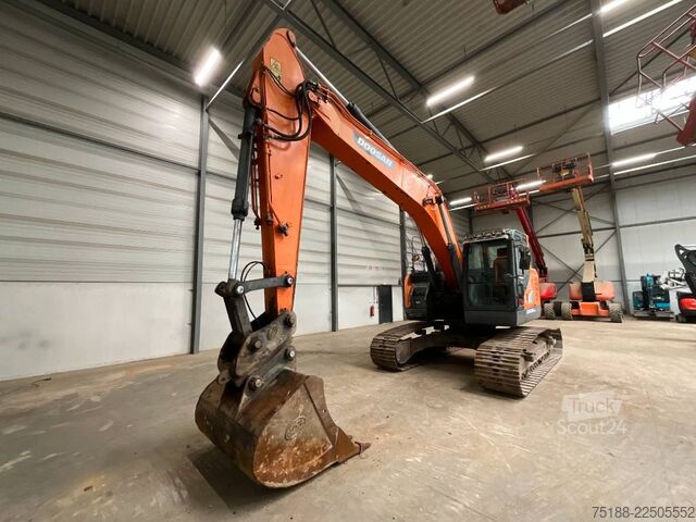  Doosan DX 235 LCR-5