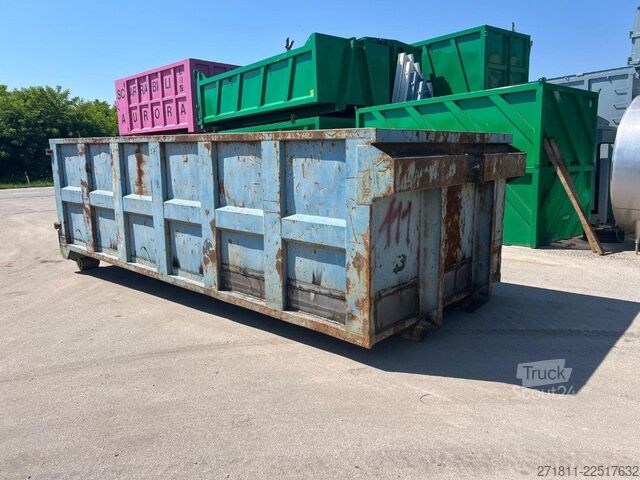 Āķa konteiners  CONTAINER SCARRABILE USATO A CIELO APERTO