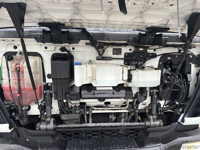 LKW mit Kofferaufbau Iveco 140e25