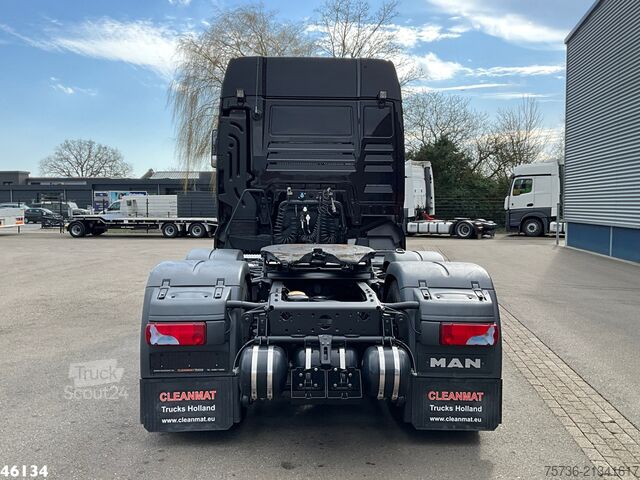 Padrão-SZM Man TGX 28.500 6x2 Euro 6 Retarder Just 103.235 km!