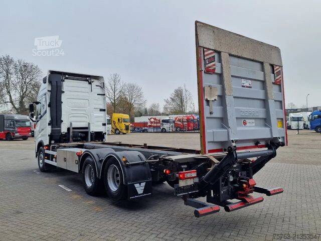 BDF sistema Volvo FH 13.500 Globetrotter XL 6x2 - BDF - Loadlift ...