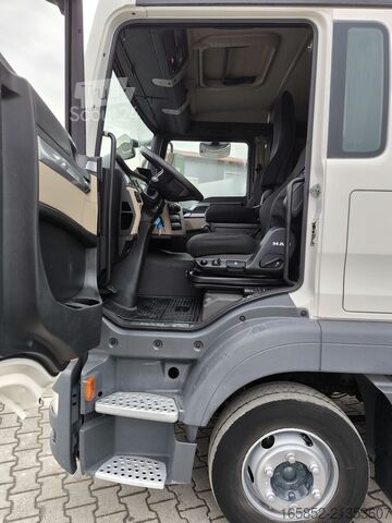 Koffer MAN TGL 12.250 Koffer Gr. Haus 3-Sitzer Euro 6 AHK LBW