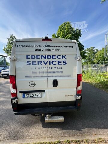 Dodávka s vysokou střechou Opel Movano B