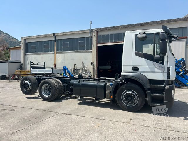 трьохсторонній самоскид Iveco Stralis AD260S31 XP