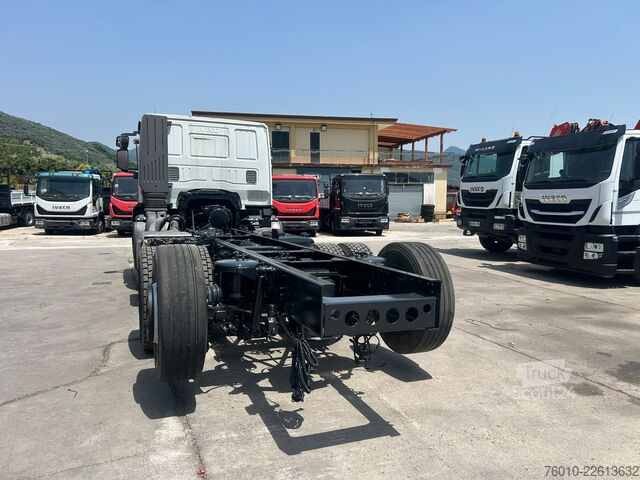 трьохсторонній самоскид Iveco Stralis AD260S31 XP