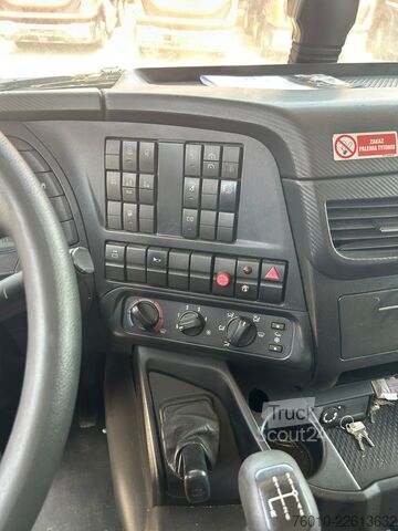 трьохсторонній самоскид Iveco Stralis AD260S31 XP
