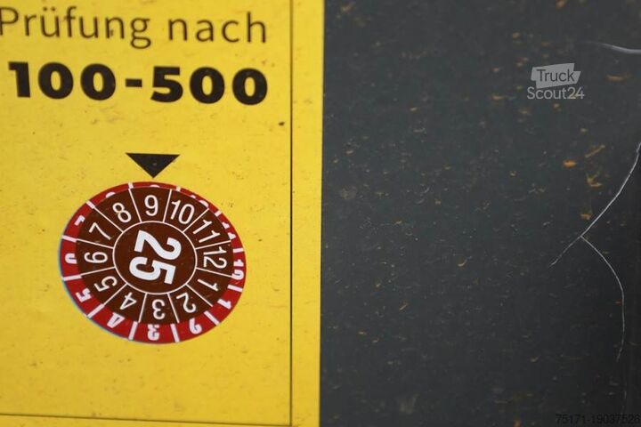 Ножичний підйомник Holland Lift Ecostar HL-7814 Electric, 10m Working Height, 450k