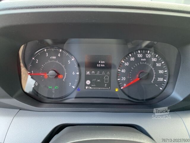 Panelinis furgonas Renault ADVANCE L2H2 3,3t Blue dCi 150 AHK+KAMERA ADVANCE L2H2 3,3t Blue dCi 150 AHK+KAMERA
