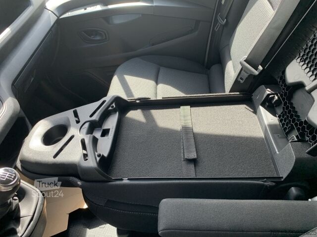 Furgoneta Renault KOMFORT L2H1 dCi 150 3,1t KAMERA+KEYLESS KOMFORT KAMERA+KEYLESS
