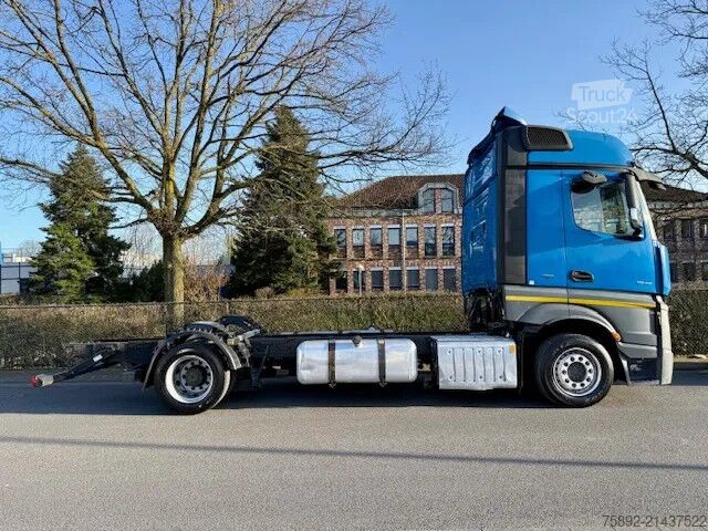 Chassis med førerhus Mercedes-Benz Actros 1942 BigSpace/Retarder/Voll Luft/Eu6