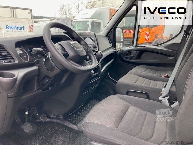Vrachtwagen met bakwagen IVECO 35C16 Koffer/LBW