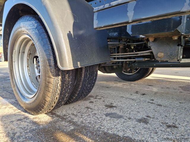 Véhicules utilitaires avec carrosseries spéciales Renault Master Propulsion