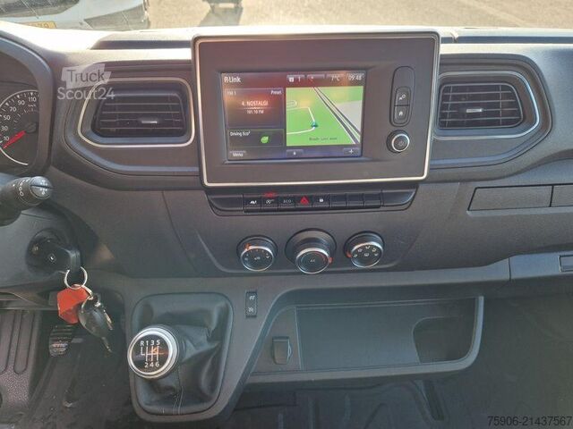 Véhicules utilitaires avec carrosseries spéciales Renault Master Propulsion