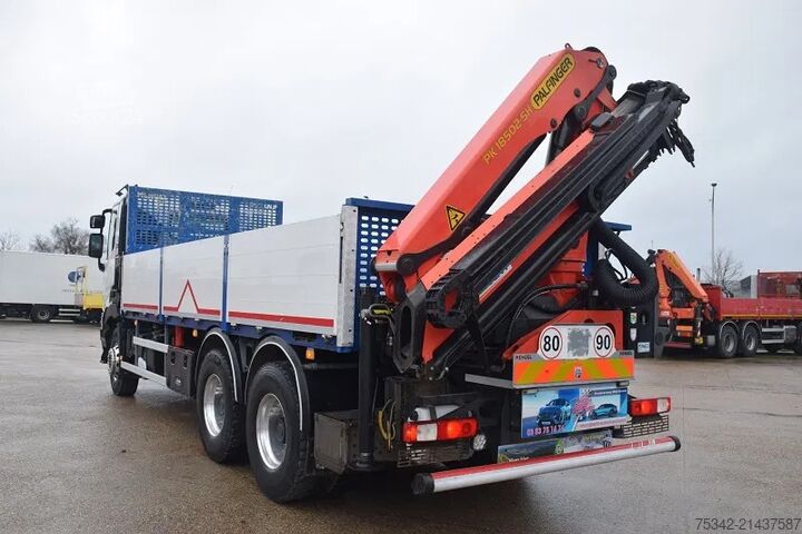 Lastplattform Renault C480 + Palfinger